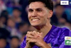 开元棋牌登录入口-阿洛伊西奥获得中超联赛金靴奖项及赛季表现