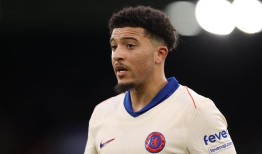 开元棋牌登录入口-PJ·塔克的防守韧性与外线投射使其成为争冠球队青睐球员